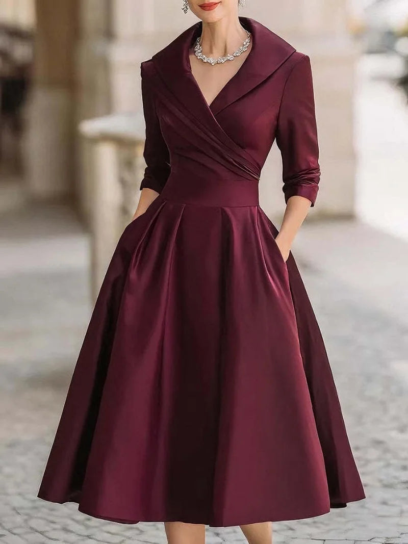 Midi - Vestido Elegante con Cuello en V