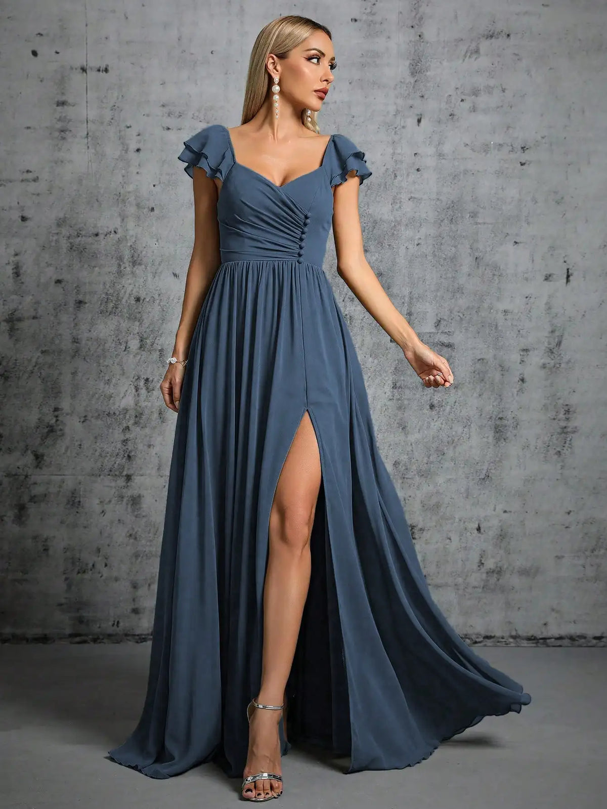 Bella - Vestido Elegante con Volantes y Cuello de Herradura
