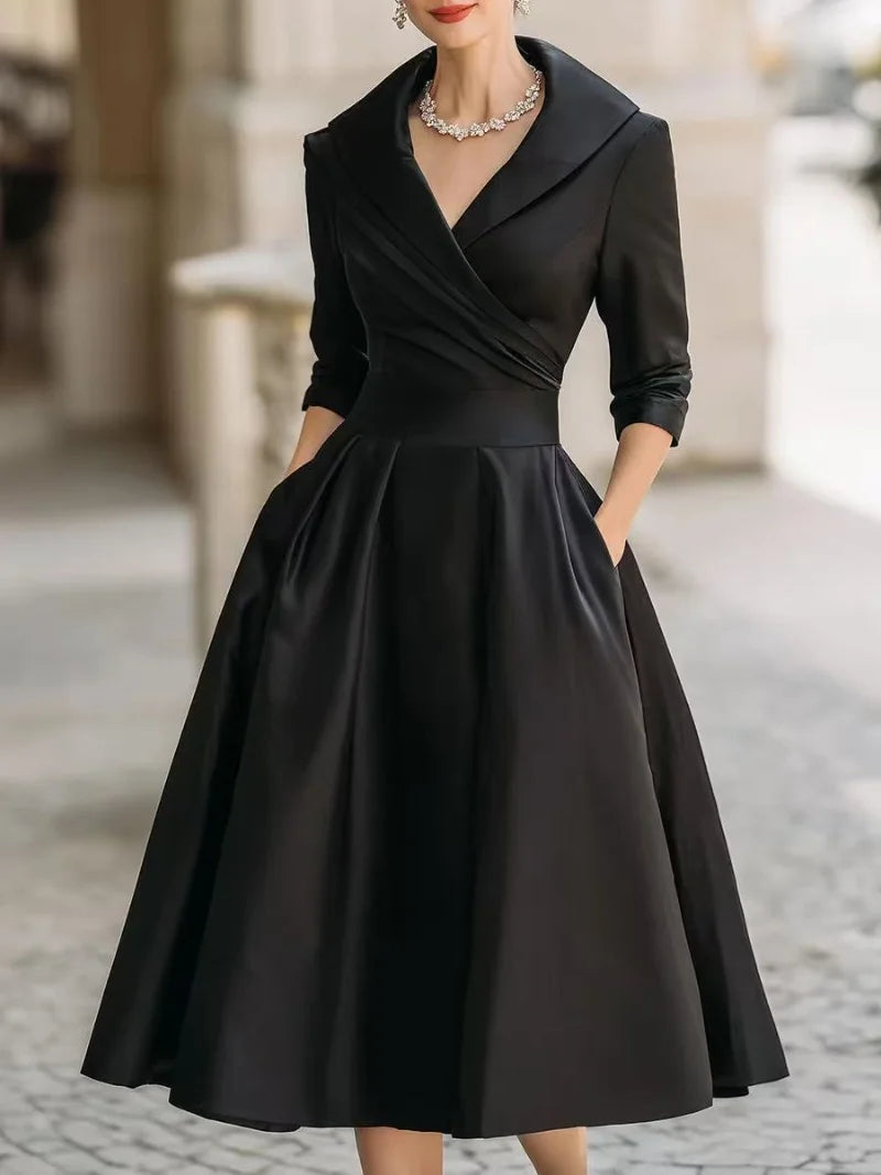 Midi - Vestido Elegante con Cuello en V