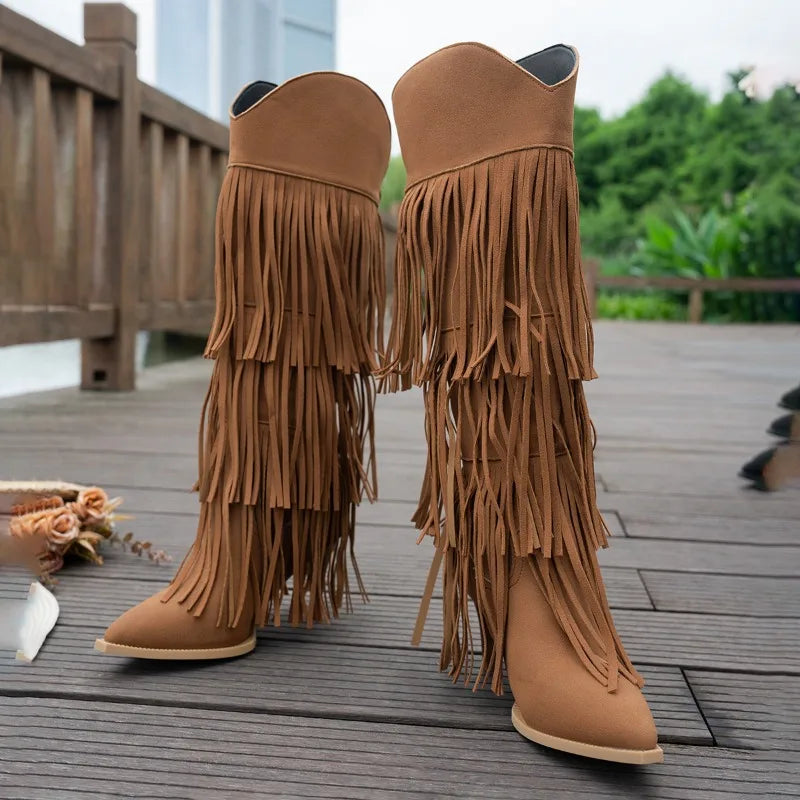Nati - Bota con Flecos Tacón Puntiagudo (8cm)